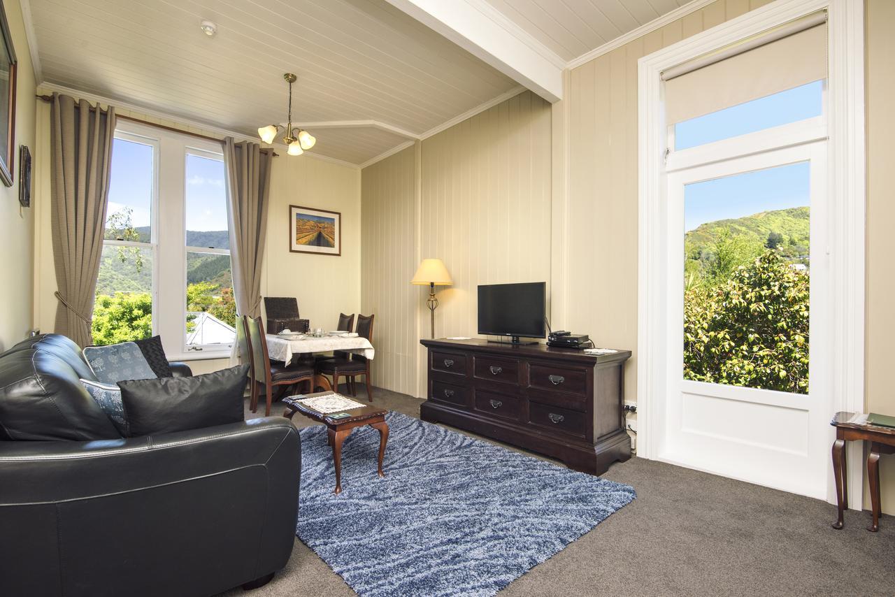 Sennen House Boutique Accommodation 픽턴 외부 사진