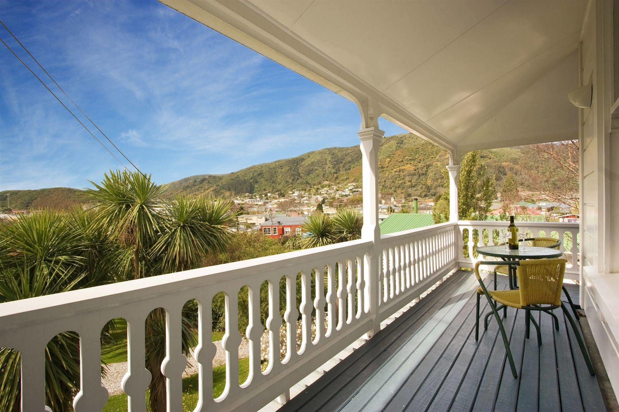 Sennen House Boutique Accommodation 픽턴 외부 사진